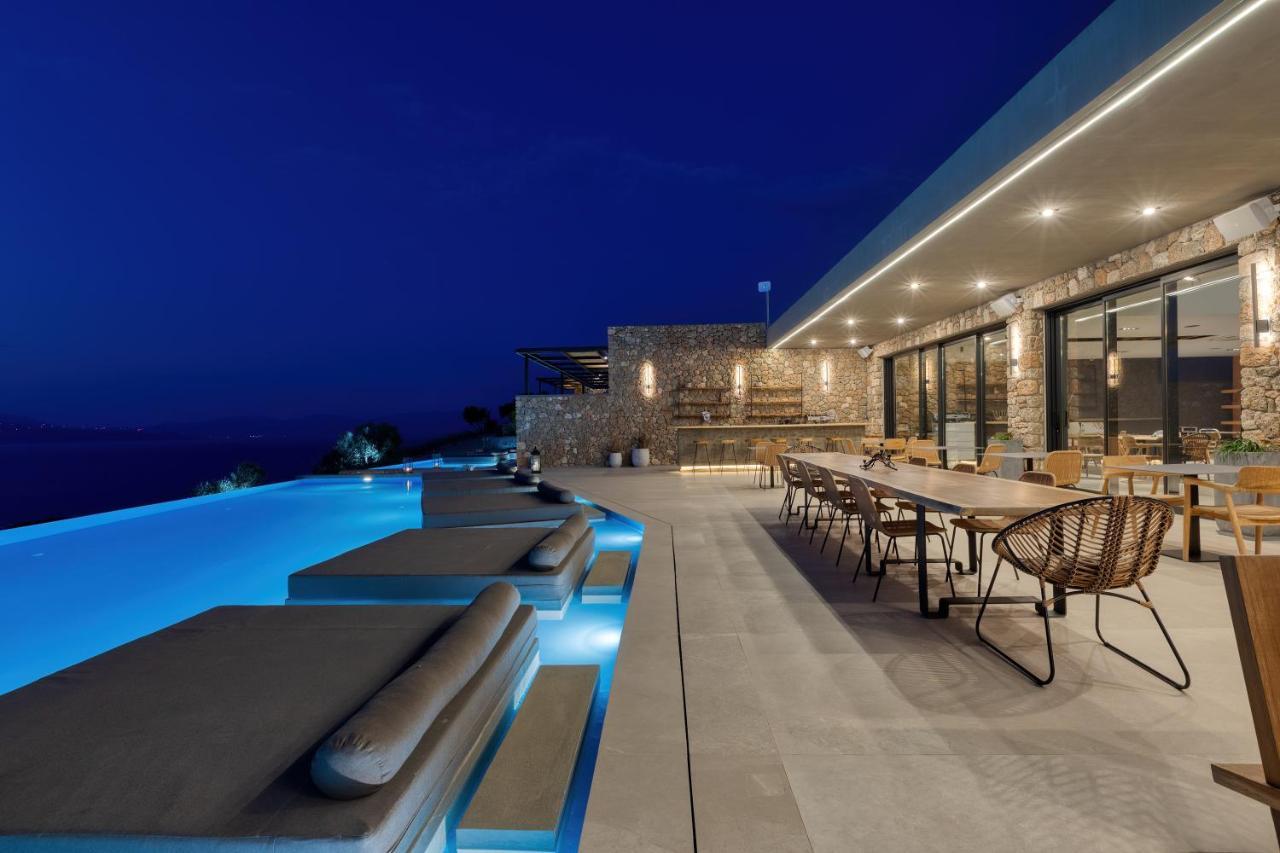 ​Le Grand Bleu Resort Derveni Esterno foto